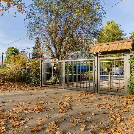 Nel Cuore Della Reggia X4 E Parking 아파트